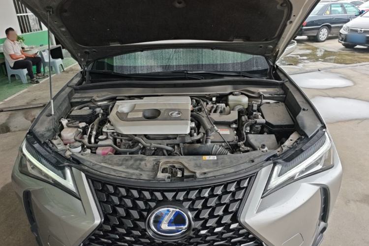 Used Lexus UX 2020 260h Explore-Cool Edition Engine Bay