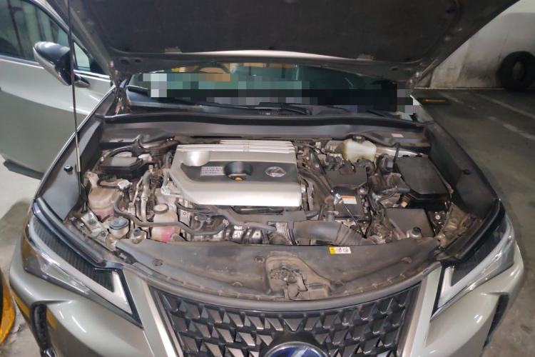 Used Lexus UX 2020 260h Explore & Adventure Edition Engine Bay