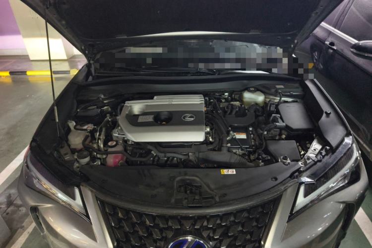 Used Lexus UX 2020 260h Explore-Cool Edition Engine Bay