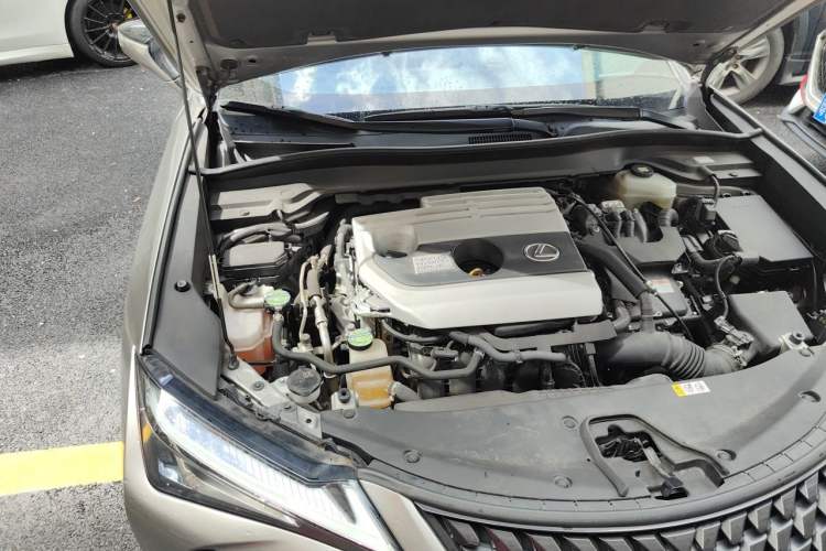 Used Lexus UX 2020 260h Explore & Adventure Edition Engine Bay Right
