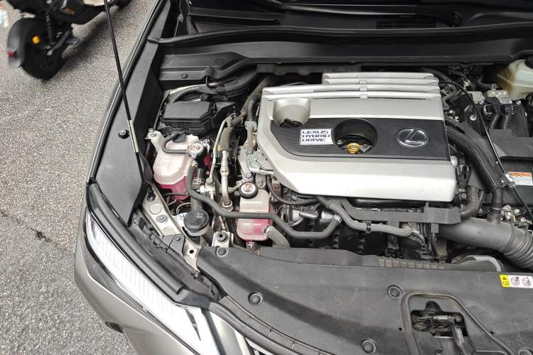 Used Lexus UX 2020 260h Explore-Cool Edition Engine Bay Right
