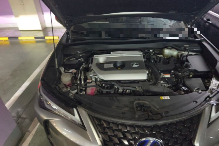 Used Lexus UX 2020 260h Explore-Cool Edition Engine Bay Right