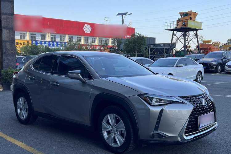 Used Lexus UX 2020 260h Explore-Cool Edition Exterior 3