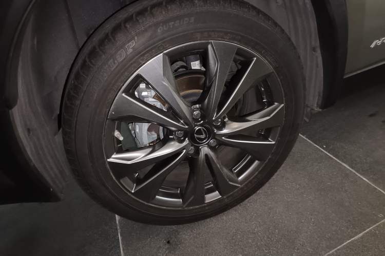 Used Lexus UX 2020 260h F SPORT Version Exterior 5