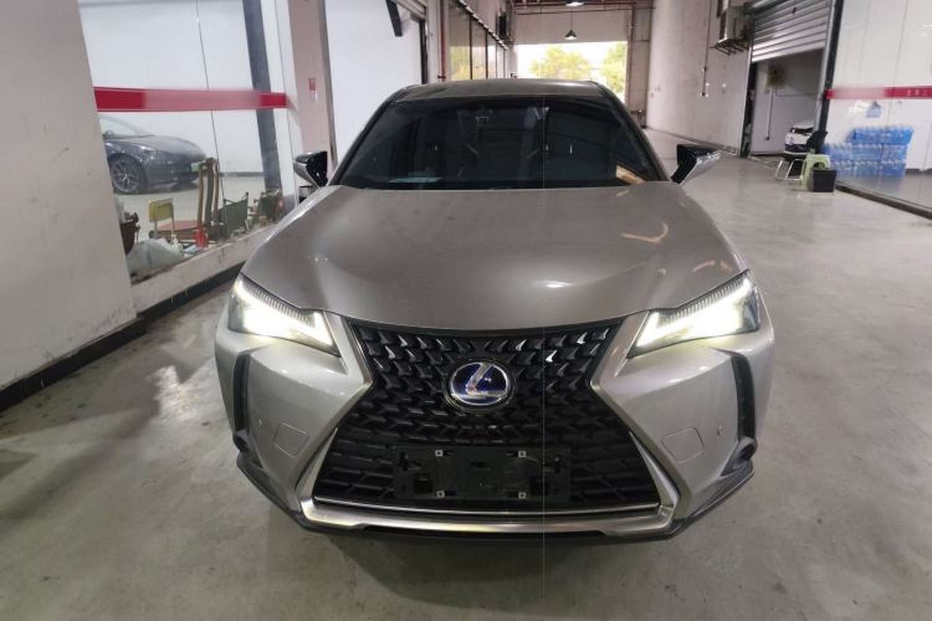 Used Lexus UX 2020 260h Explore-Cool Edition Front