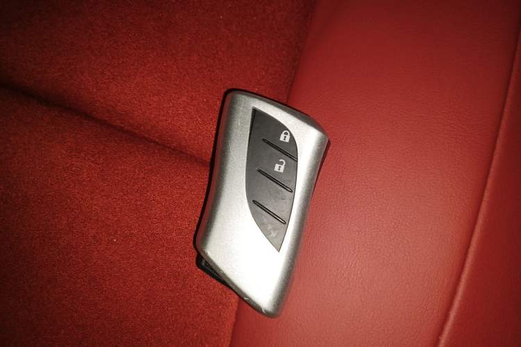 Used Lexus UX 2020 260h F SPORT Version Interior 1