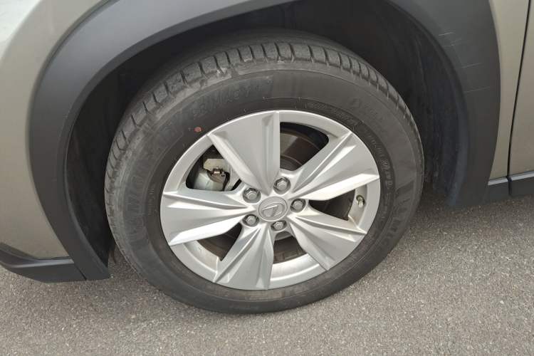 Used Lexus UX 2020 200 Special Edition Left Front Wheel Hub