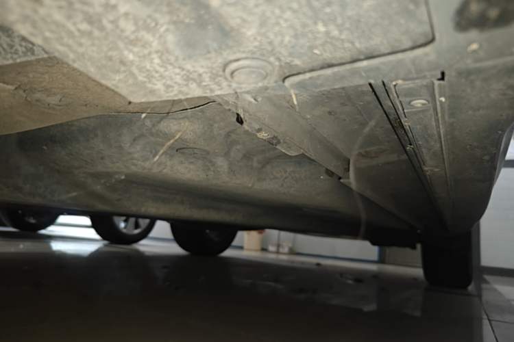 Used Lexus UX 2020 200 Special Edition Left Side Sill