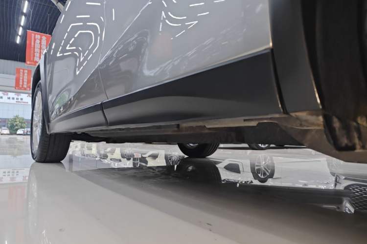Used Lexus UX 2020 200 Special Edition Left Side Sill