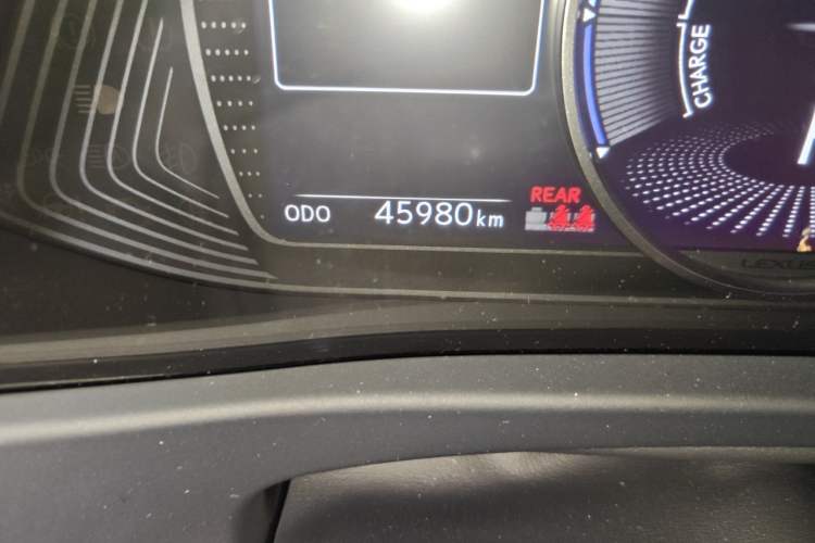 Used Lexus UX 2020 260h Explore-Cool Edition Odometer Close Up