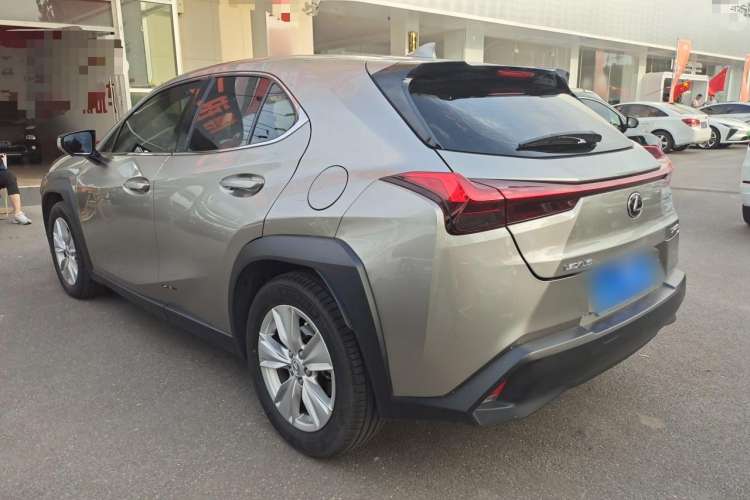 Used Lexus UX 2020 200 Special Edition Rear Left 45 Deg