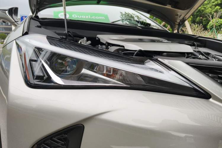 Used Lexus UX 2020 Revised Version 200 F SPORT Edition Right Front Headlight
