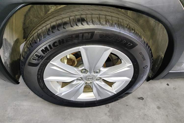 Used Lexus UX 2020 200 Special Edition Right Rear Wheel Hub