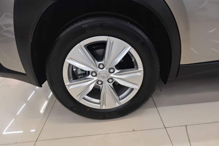 Used Lexus UX 2020 200 Special Edition Right Rear Wheel Hub