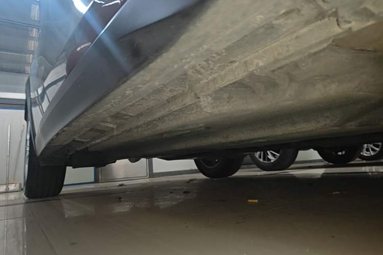 Used Lexus UX 2020 200 Special Edition Right Side Sill