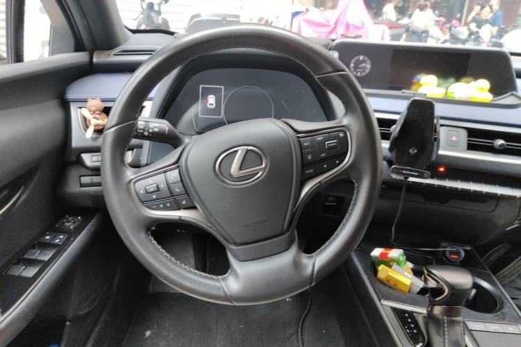 Used Lexus UX 2020 260h Explore & Adventure Edition Steering Wheel