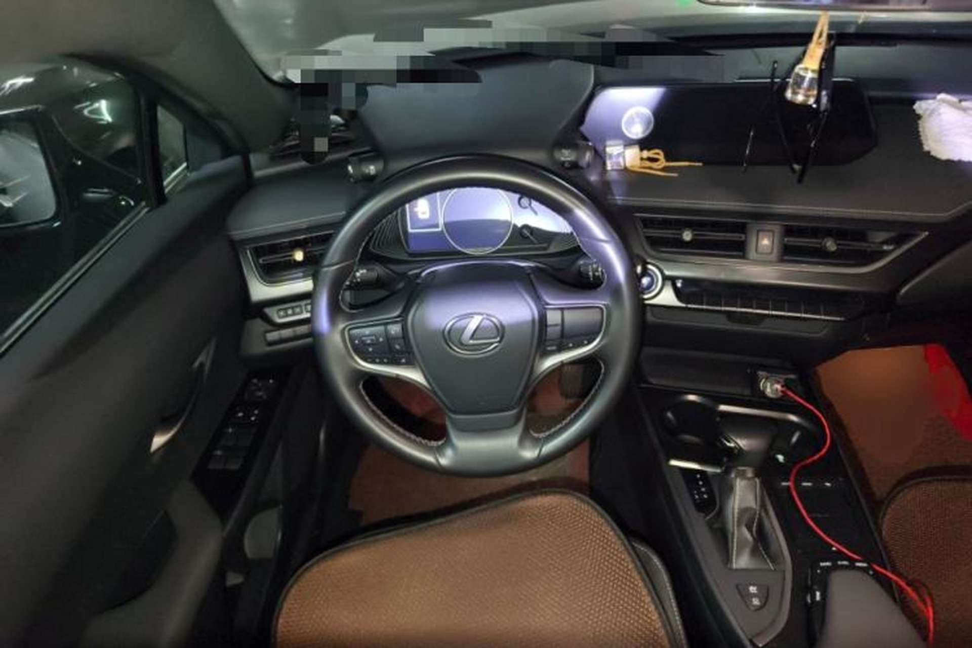 Used Lexus UX 2020 260h Explore-Cool Edition Steering Wheel