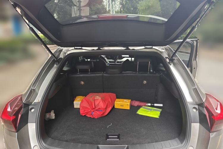 Used Lexus UX 2020 260h Explore-Cool Edition Trunk