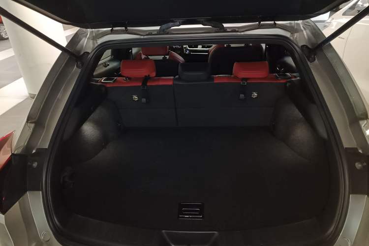Used Lexus UX 2020 260h F SPORT Version Trunk