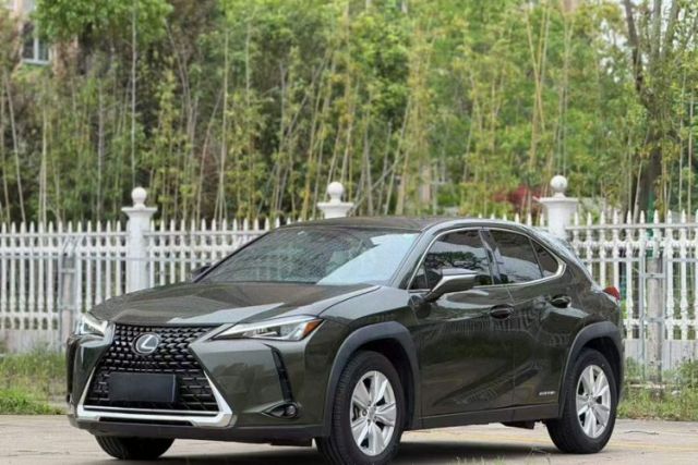 Used Lexus UX 2020 260h Explore & Adventure Edition
