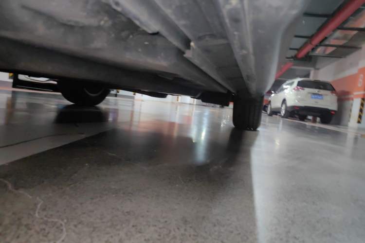 Used Lexus UX 2020 260h Explore & Adventure Edition Chassis Front Left