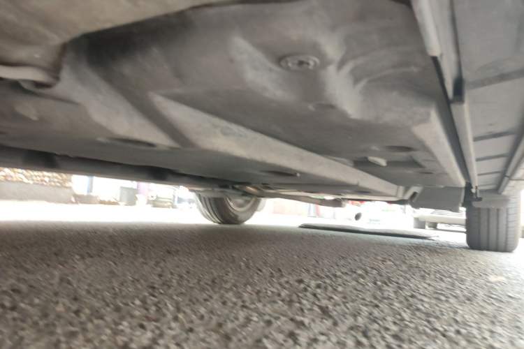 Used Lexus UX 2020 260h Explore & Adventure Edition Chassis Front Left
