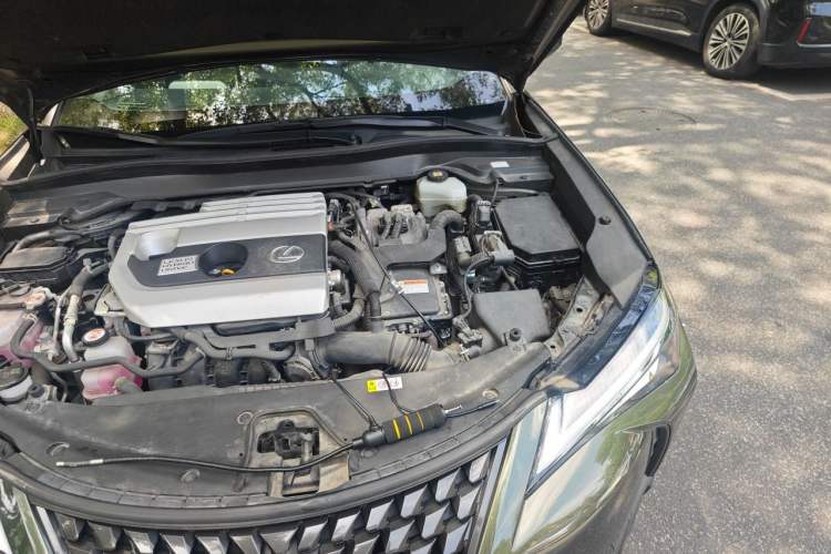 Used Lexus UX 2020 260h Explore-Cool Edition Engine Bay Left