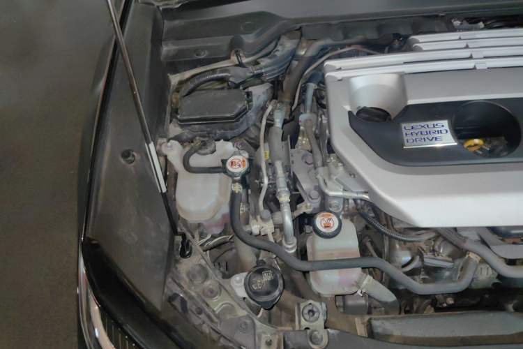 Used Lexus UX 2020 260h Explore & Adventure Edition Engine Bay Right