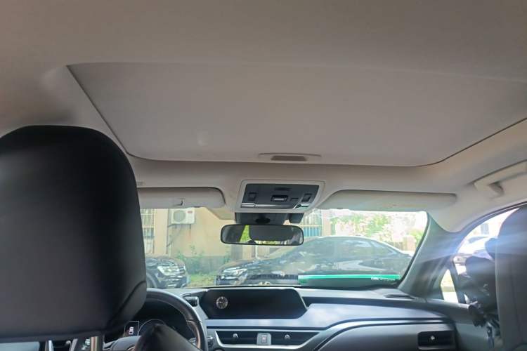 Used Lexus UX 2020 260h Explore & Adventure Edition Headliner