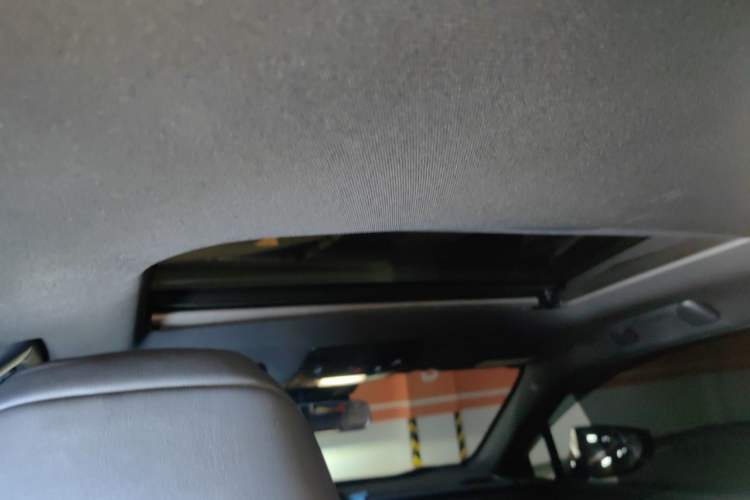 Used Lexus UX 2020 260h Explore & Adventure Edition Headliner