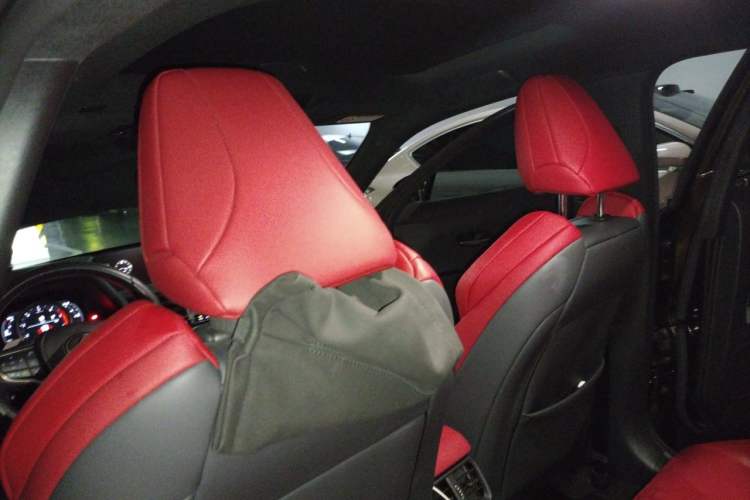 Used Lexus UX 2020 200 F SPORT Version Headliner