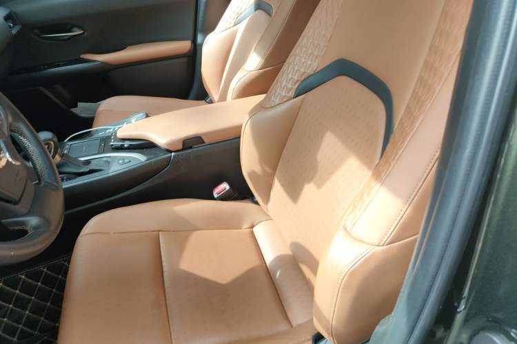 Used Lexus UX 2020 260h Explore & Adventure Edition Left Front Seat