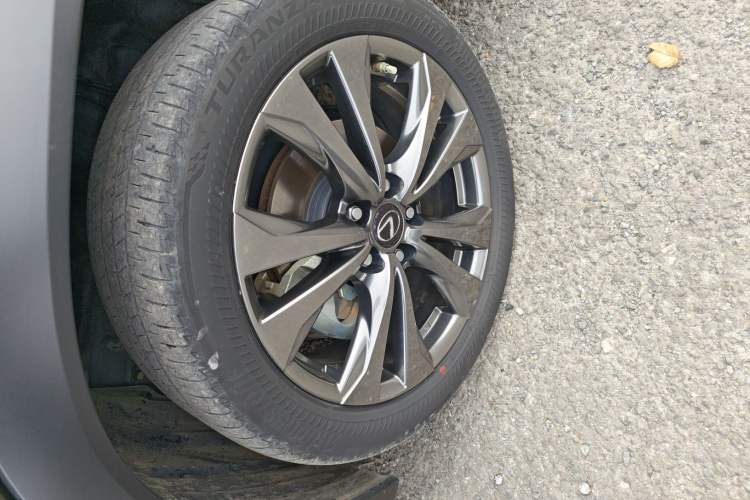 Used Lexus UX 2020 Revised Version 260h F SPORT Edition Left Front Wheel Hub