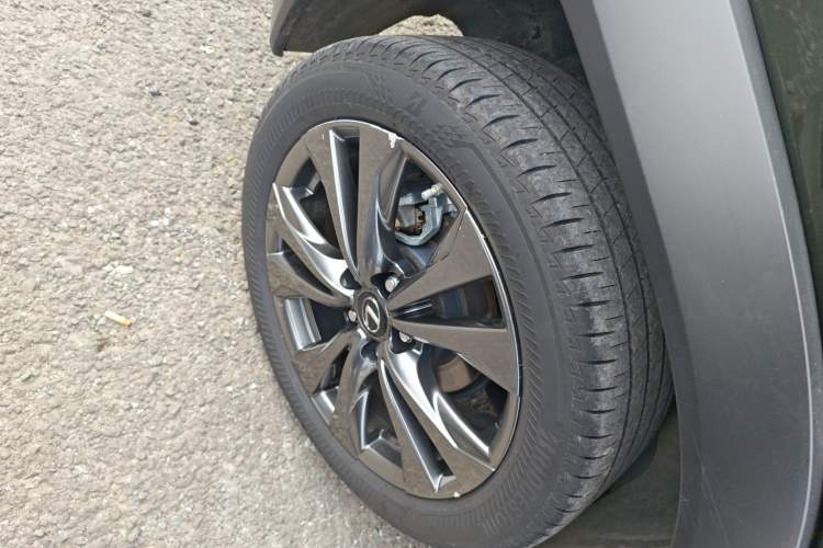 Used Lexus UX 2020 Revised Version 260h F SPORT Edition Right Rear Wheel Hub