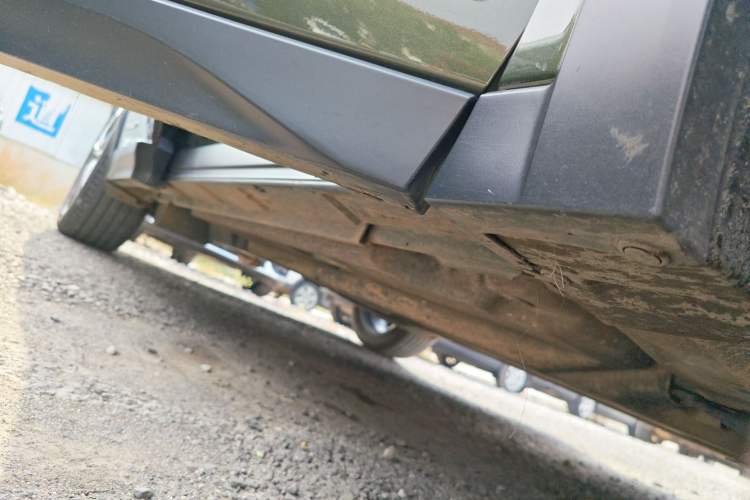 Used Lexus UX 2020 Revised Version 260h F SPORT Edition Right Side Sill