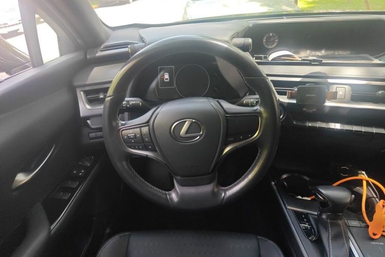 Used Lexus UX 2020 260h Explore-Cool Edition Steering Wheel