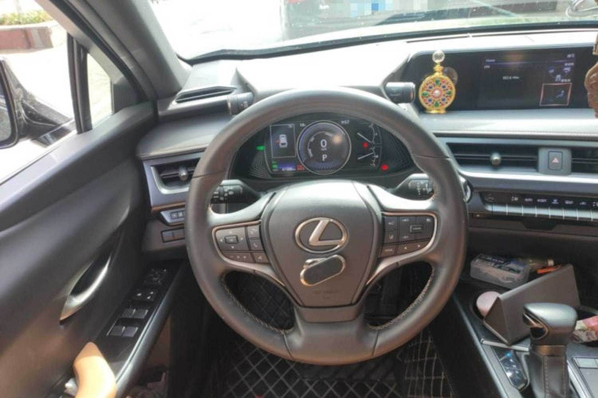 Used Lexus UX 2020 260h Explore & Adventure Edition Steering Wheel