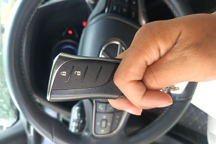 Used Lexus UX 2020 260h Explore & Adventure Edition Vehicle Key