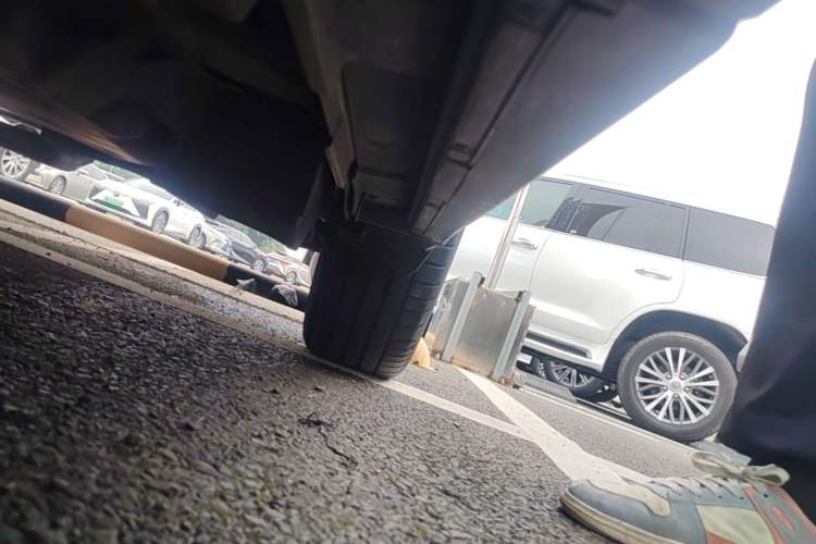 Used Lexus UX 2020 260h Explore-Cool Edition Chassis Rear Left