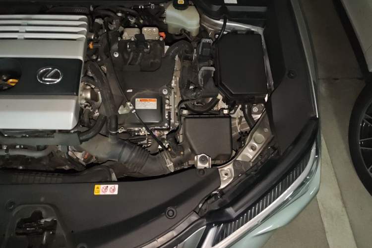 Used Lexus UX 2020 260h Explore-Cool Edition Engine Bay Left