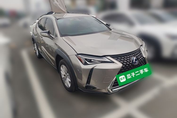 Used Lexus UX 2020 260h Explore-Cool Edition Front Right 45 Deg