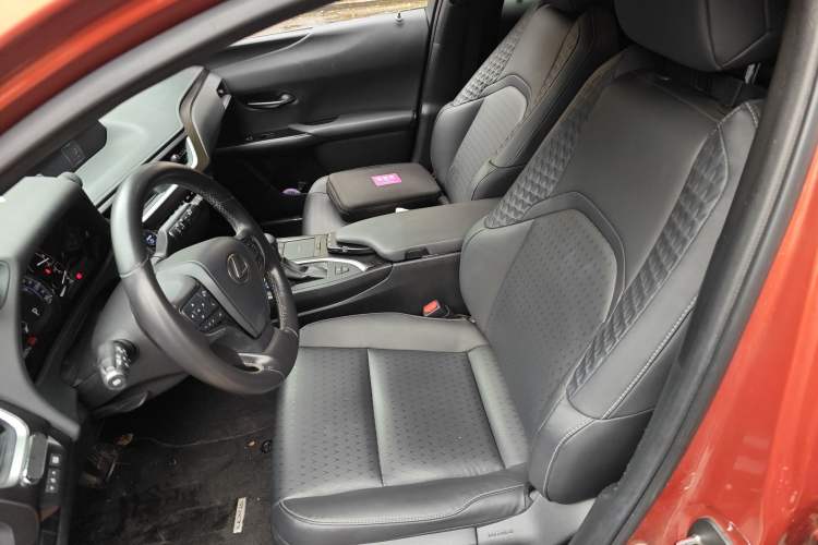 Used Lexus UX 2020 260h Explore & Adventure Edition Left Front Seat