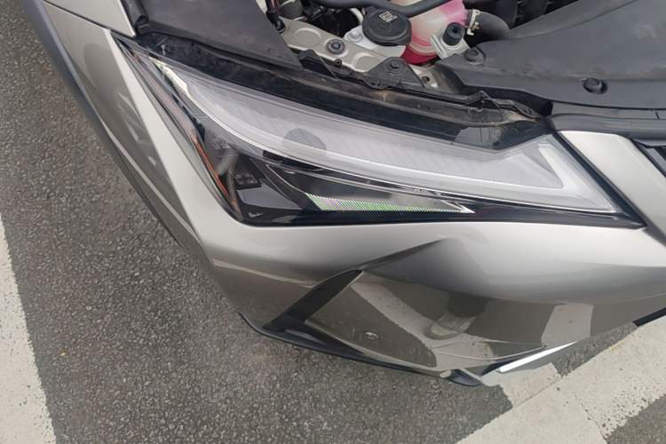 Used Lexus UX 2020 260h Explore-Cool Edition Right Front Headlight