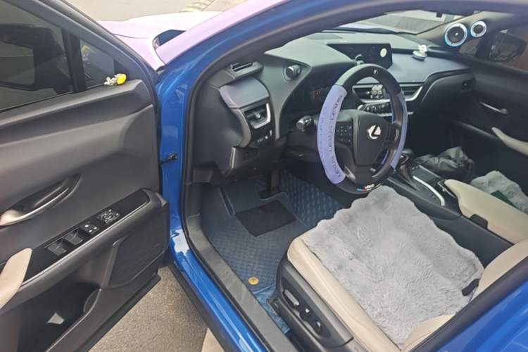 Used Lexus UX 2020 200 Special Edition Driver Seat