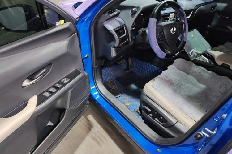 Used Lexus UX 2020 200 Special Edition Driver Seat