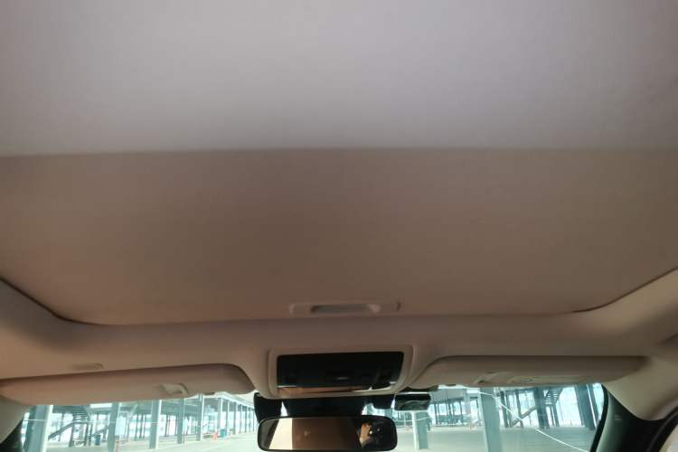 Used Lexus UX 2020 260h Explore & Adventure Edition Headliner