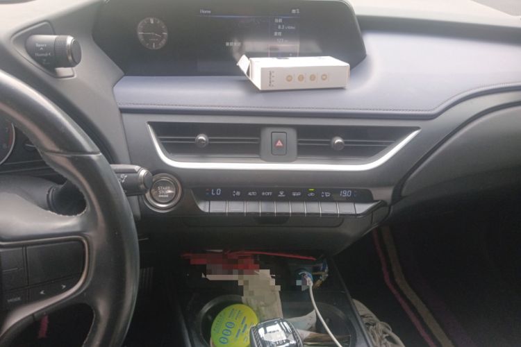 Used Lexus UX 2020 200 Special Edition Audio And AC Panel