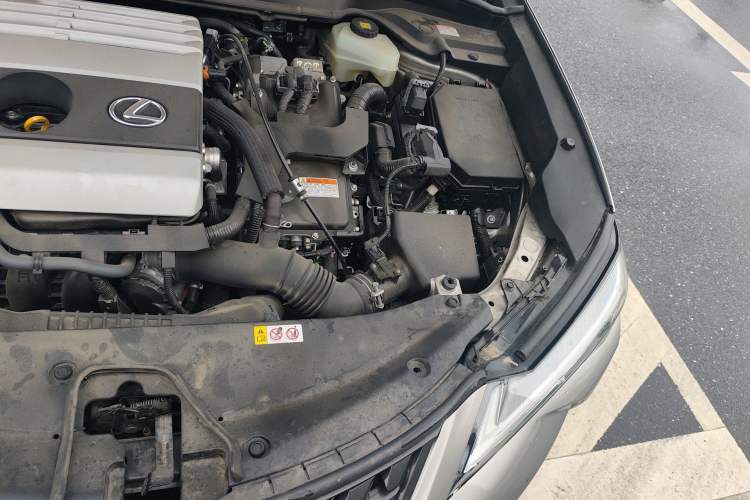 Used Lexus UX 2020 260h Explore & Adventure Edition Engine Bay Left