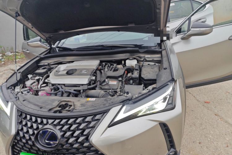 Used Lexus UX 2020 260h Explore & Adventure Edition Engine Bay Left