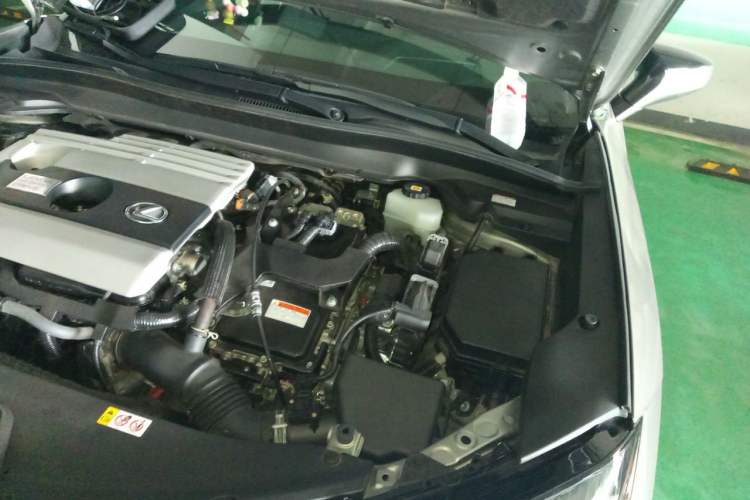 Used Lexus UX 2020 260h Explore & Adventure Edition Engine Bay Left